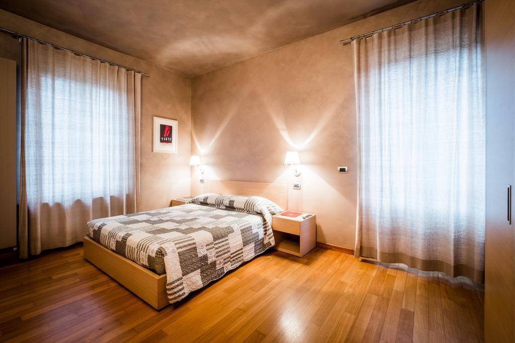 Relais 23 Hotel & Ristorante Castelnuovo Belbo Экстерьер фото