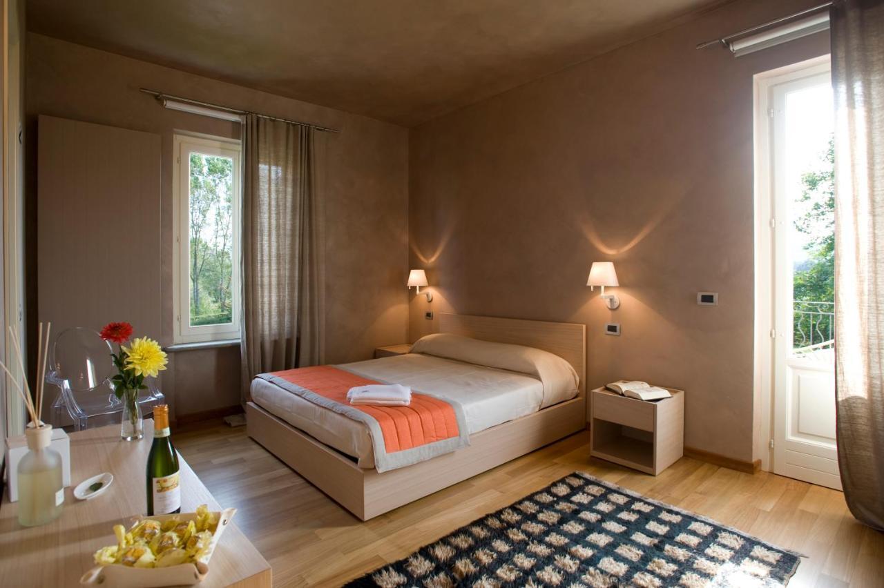 Relais 23 Hotel & Ristorante Castelnuovo Belbo Экстерьер фото